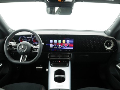Mercedes GLB - foto 9