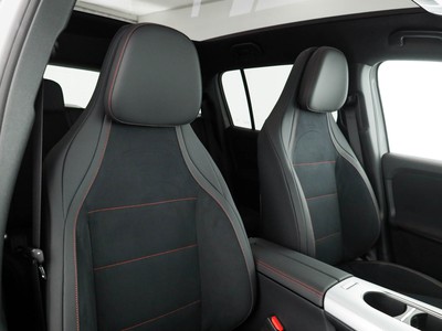 Mercedes GLB - foto 12