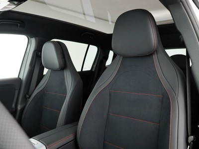 Mercedes GLB - foto 13