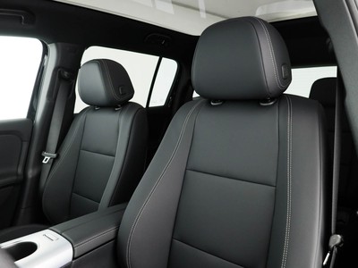 Mercedes GLB - foto 13