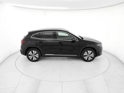 Mercedes EQA - foto 5