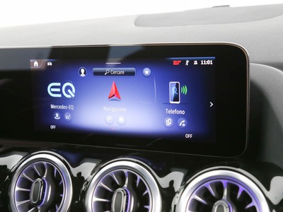 Mercedes EQA - foto 16