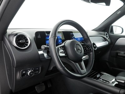 Mercedes GLB - foto 11