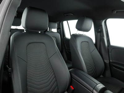 Mercedes GLB - foto 12