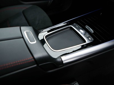 Mercedes GLA - foto 19