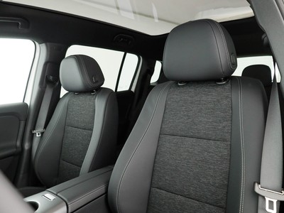Mercedes GLB - foto 13