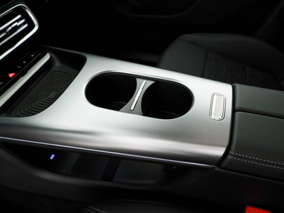 Mercedes GLB - foto 18