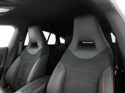 Mercedes CLA Shooting Brake - foto 13