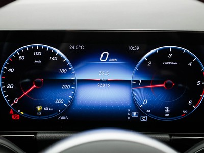 Mercedes GLA - foto 15