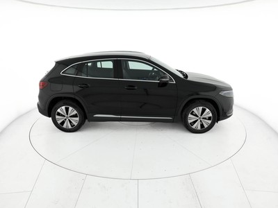 Mercedes EQA - foto 5