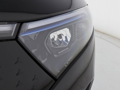 Mercedes EQA - foto 8