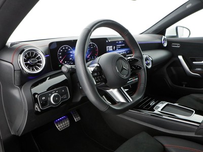 Mercedes CLA Shooting Brake - foto 11