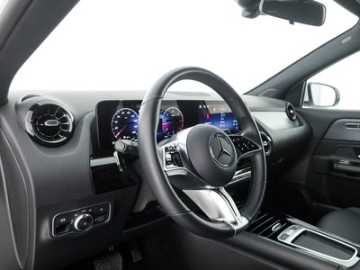 Mercedes GLA - foto 11