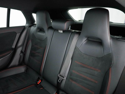 Mercedes CLA Shooting Brake - foto 13