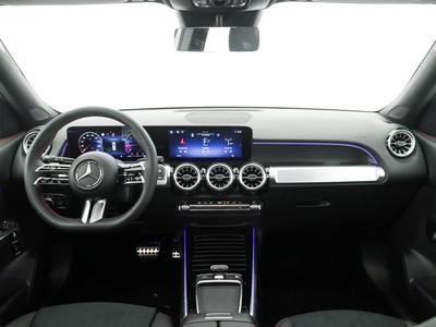 Mercedes GLB - foto 9