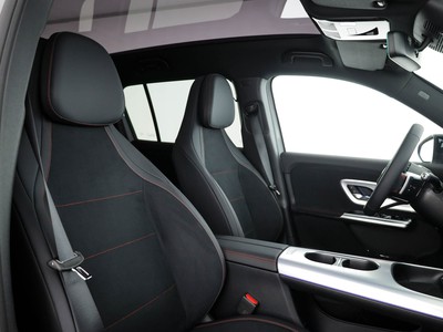 Mercedes GLB - foto 10