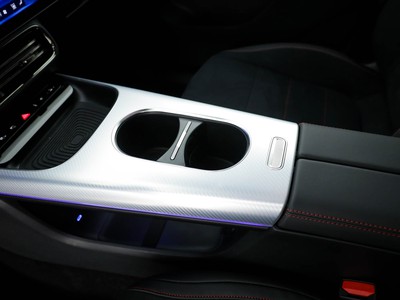 Mercedes GLB - foto 14