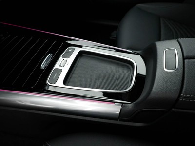 Mercedes EQA - foto 15