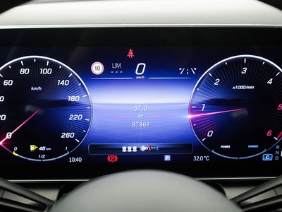 Mercedes GLC - foto 12