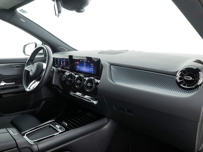 Mercedes GLA - foto 10