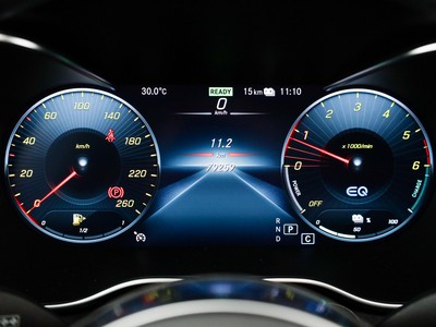 Mercedes GLC - foto 12
