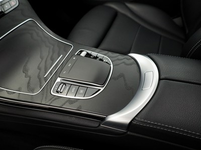 Mercedes GLC - foto 14