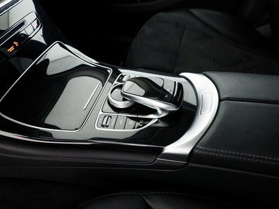 Mercedes GLC - foto 14