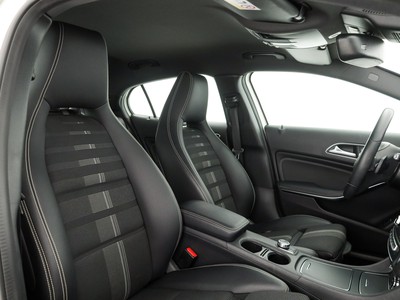 Mercedes GLA - foto 10