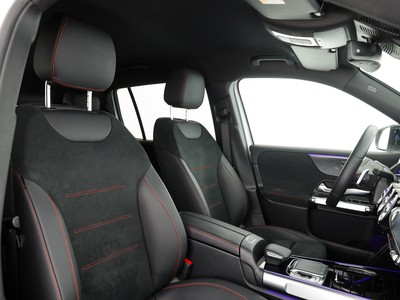Mercedes GLB - foto 10