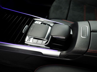 Mercedes GLB - foto 15