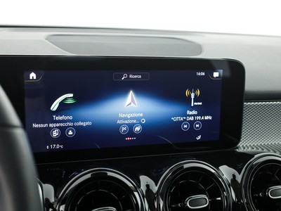 Mercedes GLB - foto 13