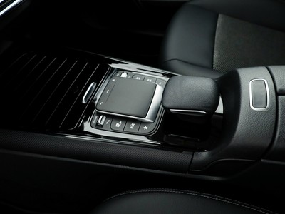Mercedes GLB - foto 14