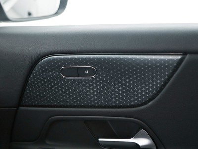 Mercedes GLA - foto 17