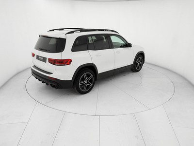 Mercedes GLB - foto 4