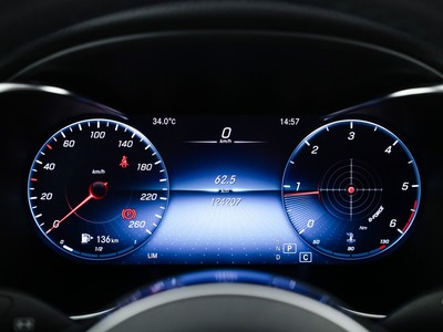 Mercedes GLC - foto 12