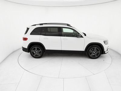 Mercedes GLB - foto 5