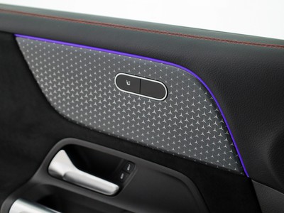 Mercedes GLB - foto 14
