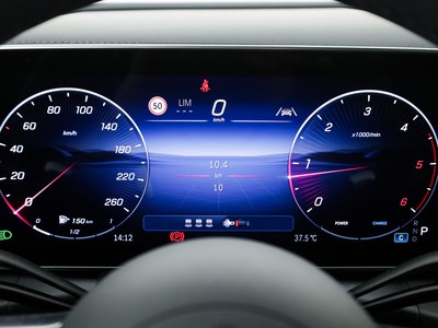 Mercedes GLC - foto 12