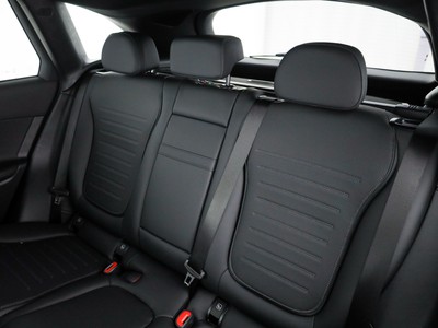 Mercedes GLC - foto 11