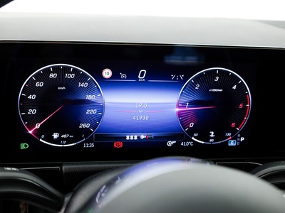 Mercedes GLA - foto 14