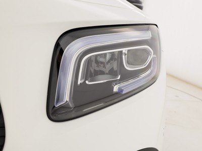Mercedes GLB - foto 8