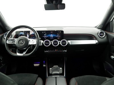 Mercedes GLB - foto 9