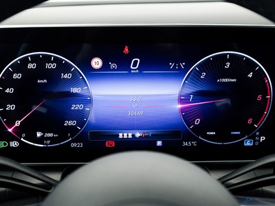 Mercedes GLC - foto 12
