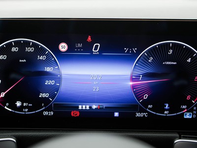 Mercedes GLB - foto 15