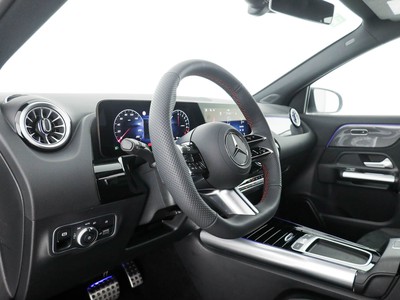 Mercedes GLA - foto 11