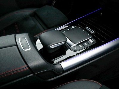 Mercedes GLA - foto 17