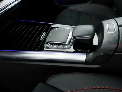 Mercedes GLA - foto 18