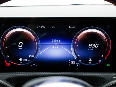 Mercedes CLA Shooting Brake - foto 12