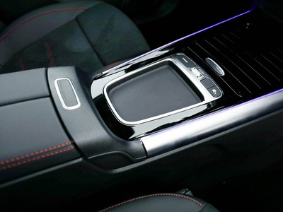 Mercedes GLA - foto 20