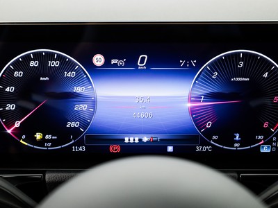 Mercedes GLA - foto 12